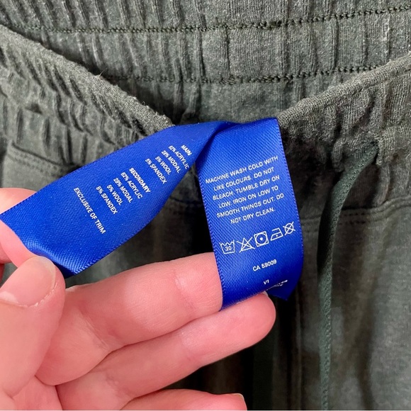 Kit and Ace Modal Blend Loungewear Joggers Dark Green Size XXS - Picture 7 of 9